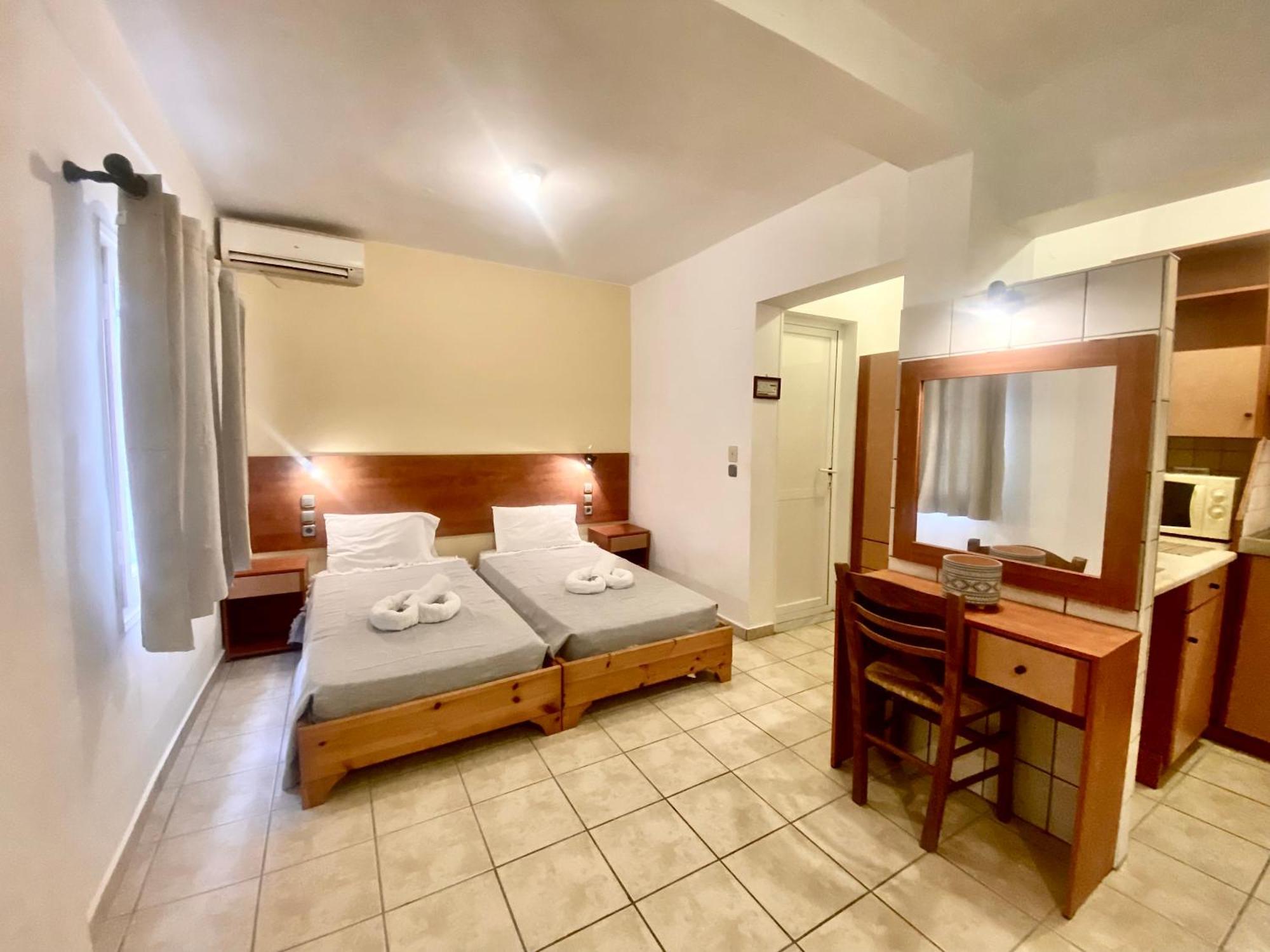 Aparthotel Nireas Resort Corfu 3*